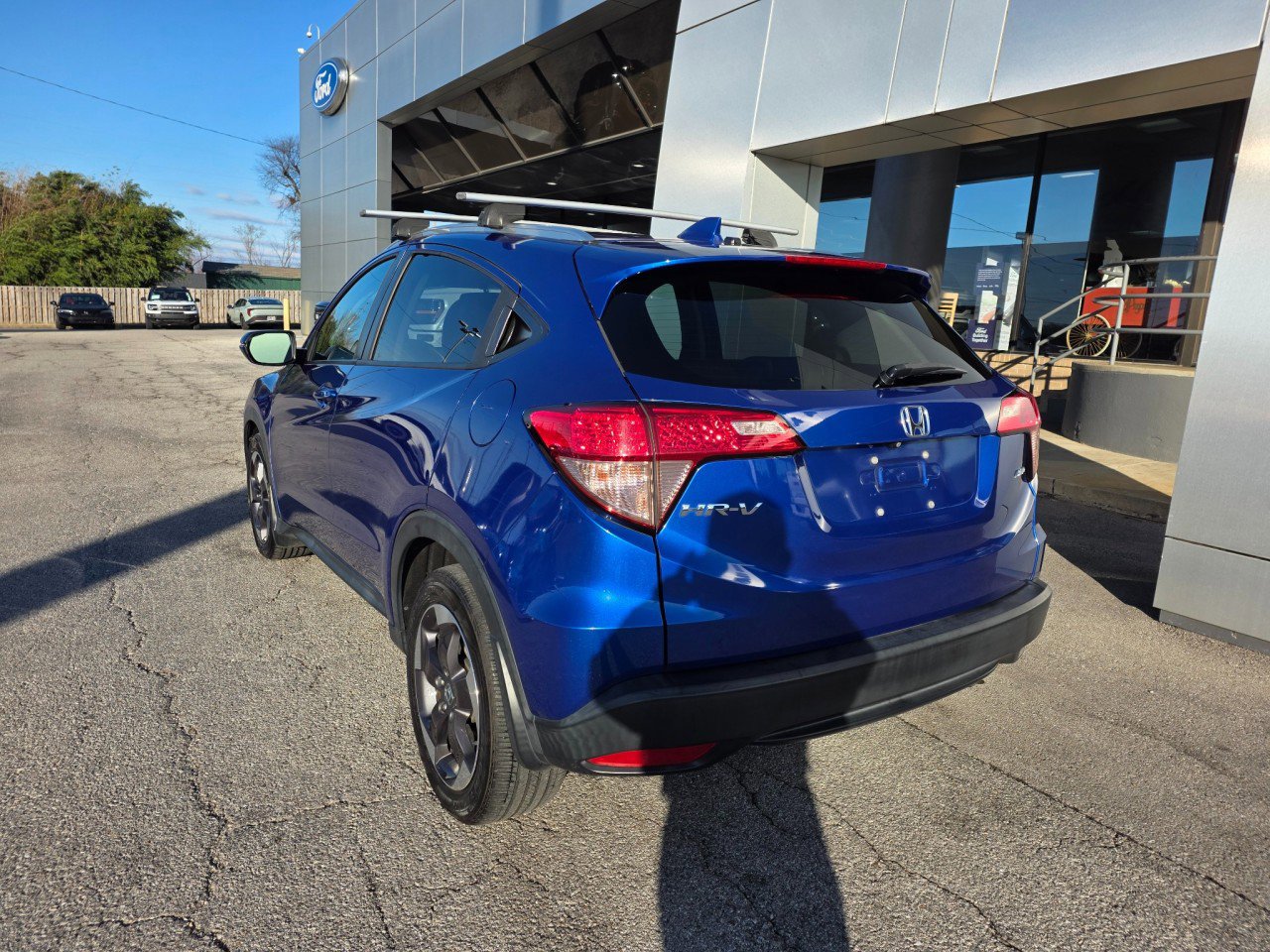 Used 2018 Honda HR-V EX-L image 4