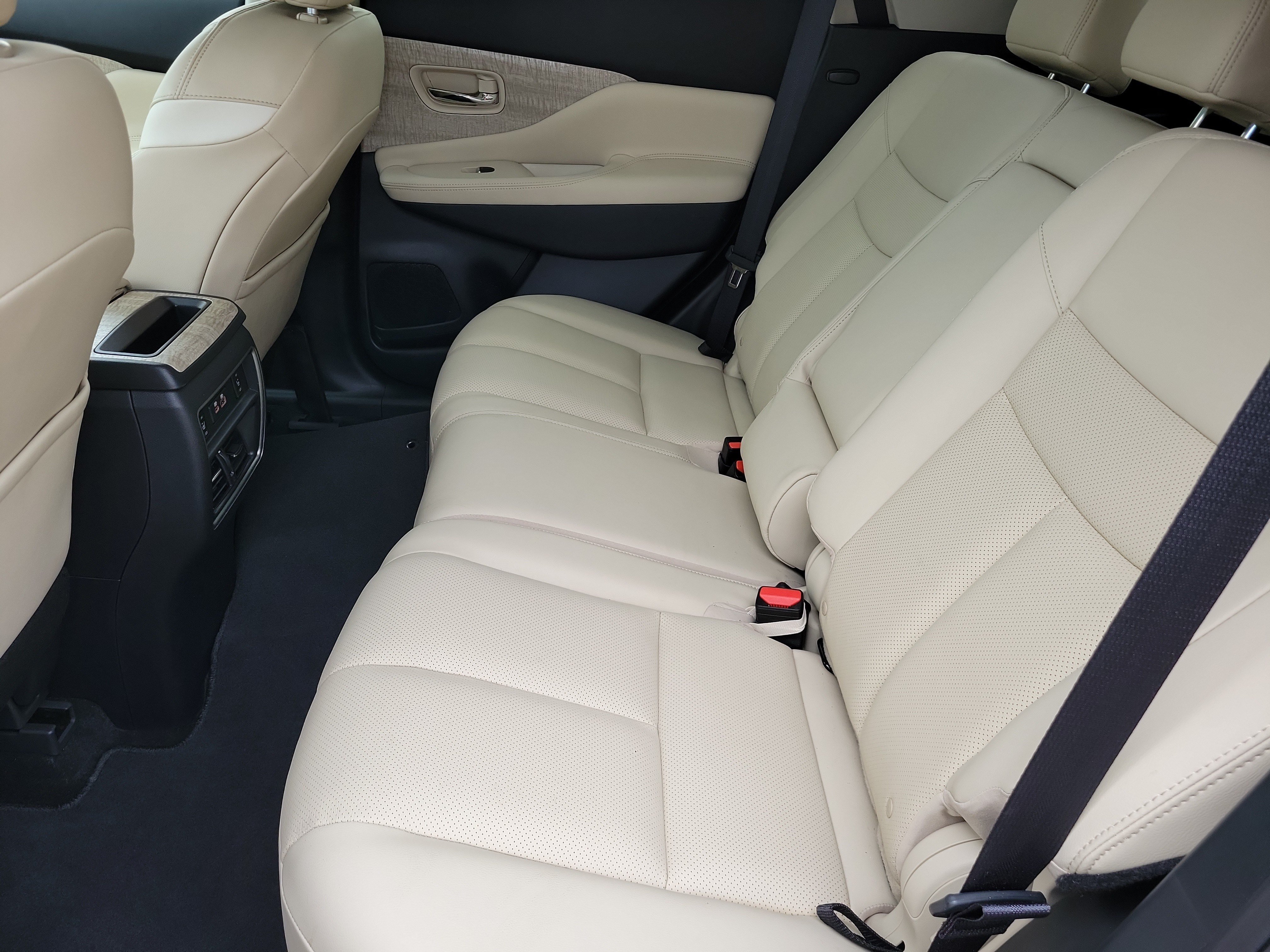 Used 2024 Nissan Murano SL FWD image 12