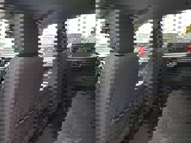 Used 2025 Chevrolet Silverado 1500 LT image 18