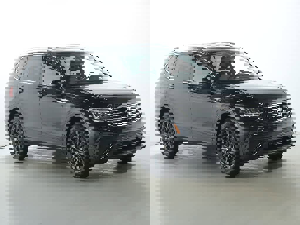 Certified 2023 Volkswagen Tiguan SE image 9