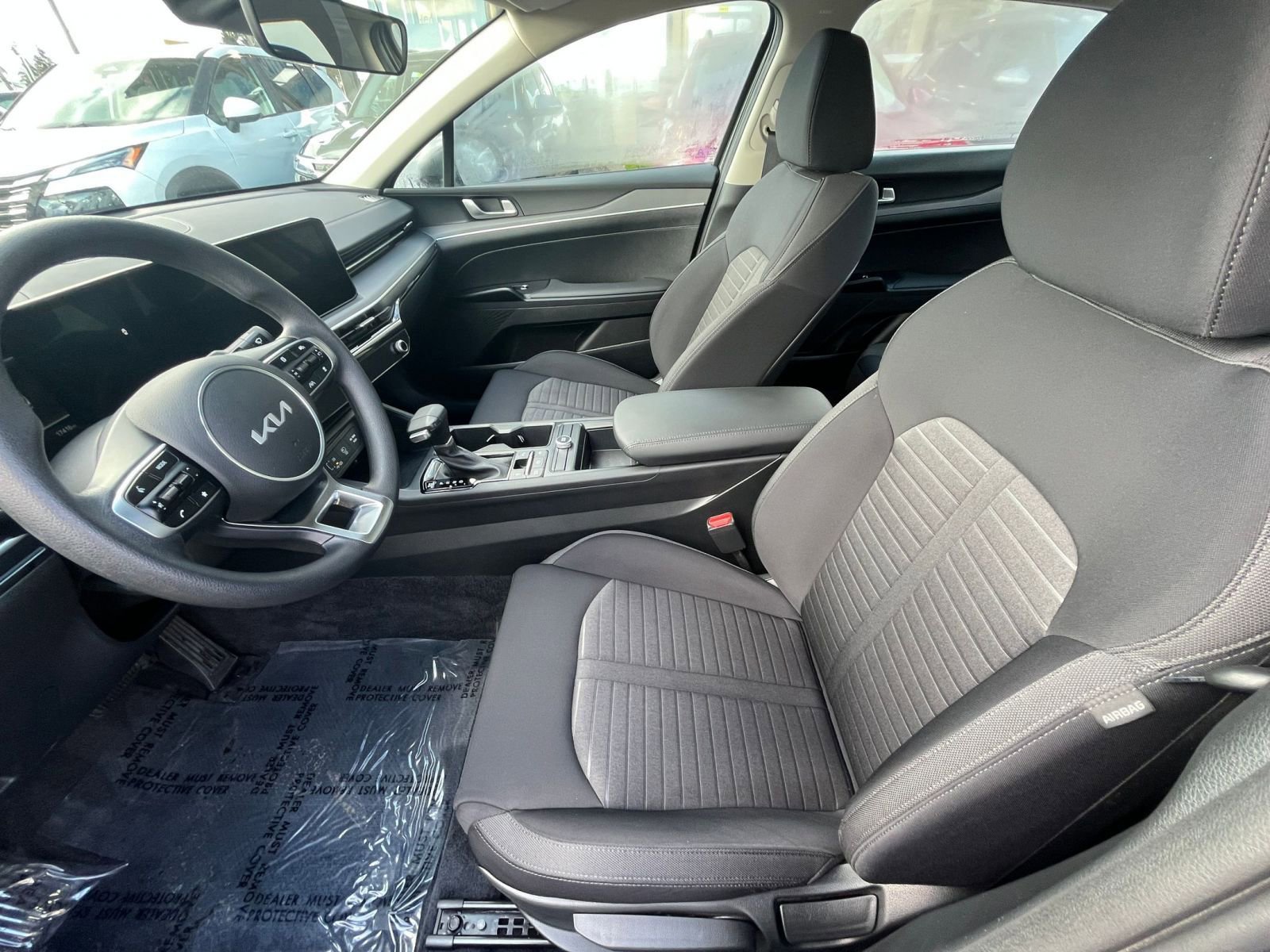 Used 2025 Kia K5 LXS image 28