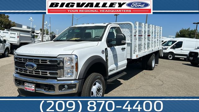 New 2025 Ford F550 4x4 Regular Cab Super Duty image 1