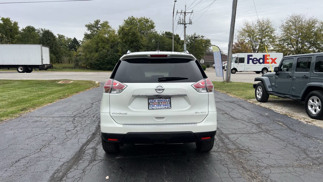Used 2015 Nissan Rogue SL w/ SL Premium Package image 4