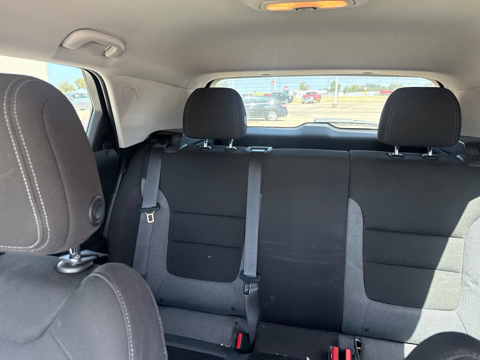 Used 2023 Chevrolet TrailBlazer LS FWD image 19