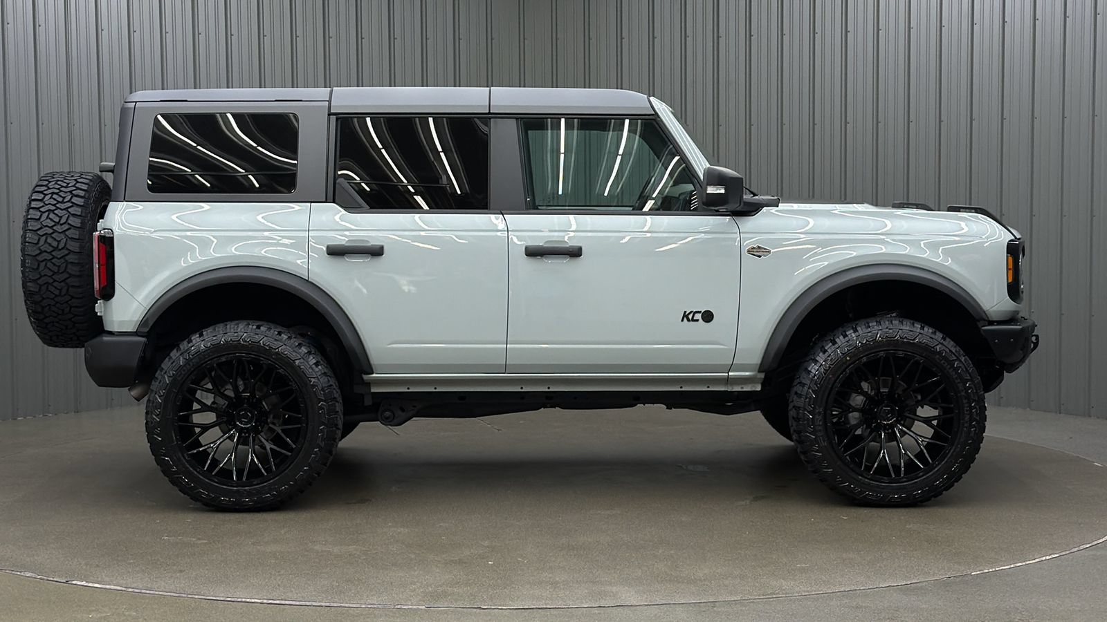 Used 2024 Ford Bronco Wildtrak AWD/4WD image 6