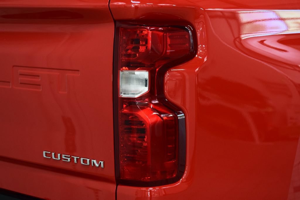 New 2026 Chevrolet Silverado 2500 Custom w/ Custom Value Package AWD/4WD image 22