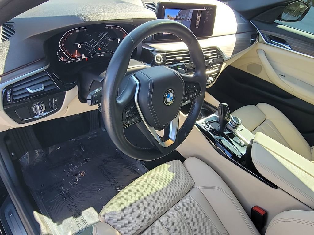 Used 2022 BMW 540i xDrive w/ Convenience Package image 25