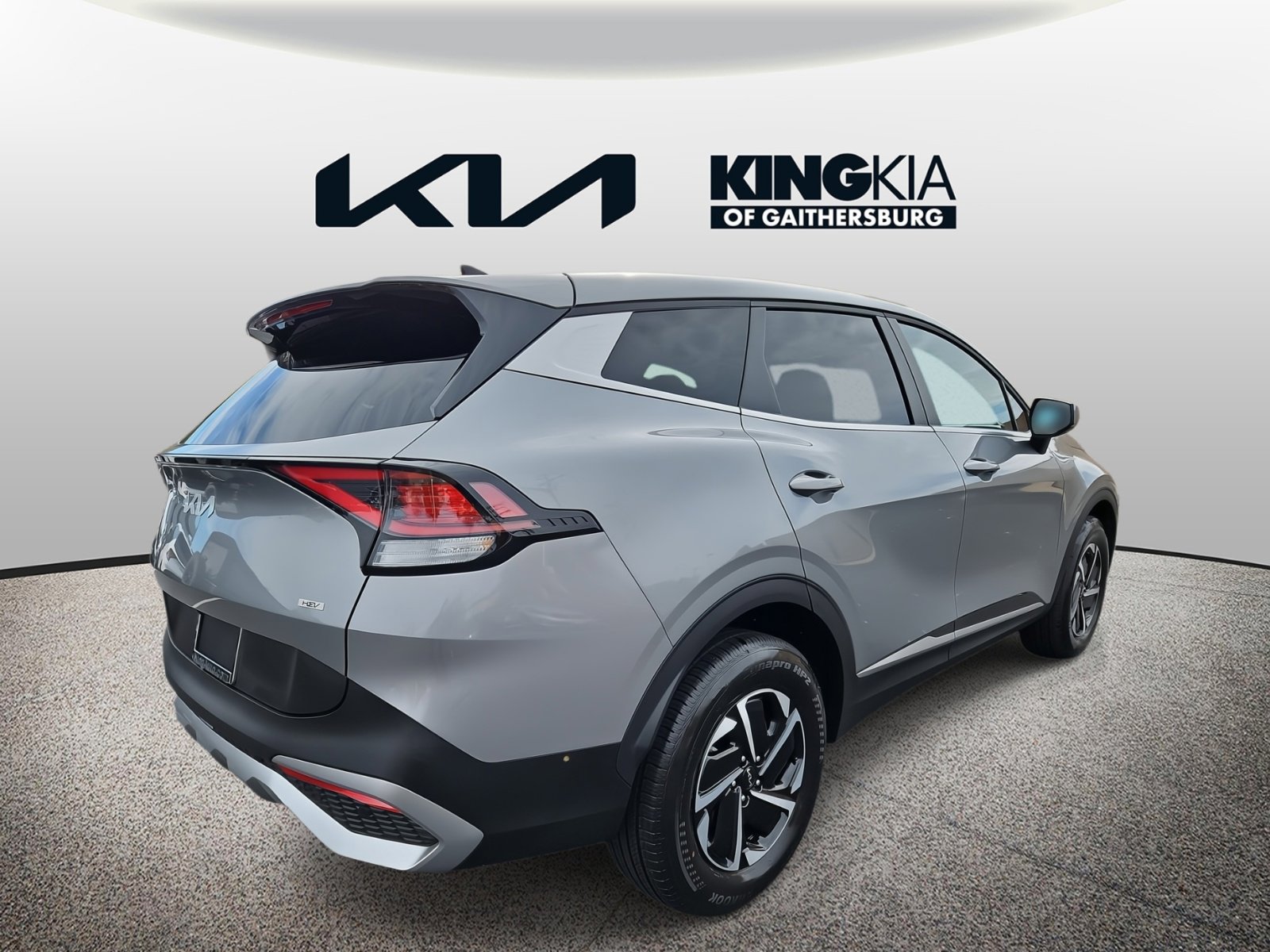 Certified 2025 Kia Sportage LX image 3