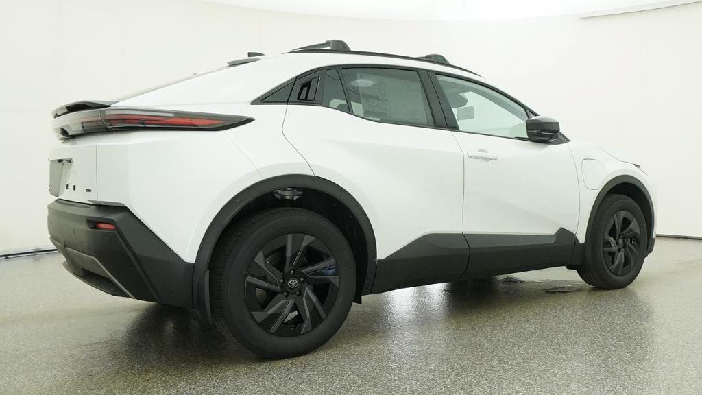 New 2026 Toyota C-HR w/ Cold Weather Package AWD/4WD image 17