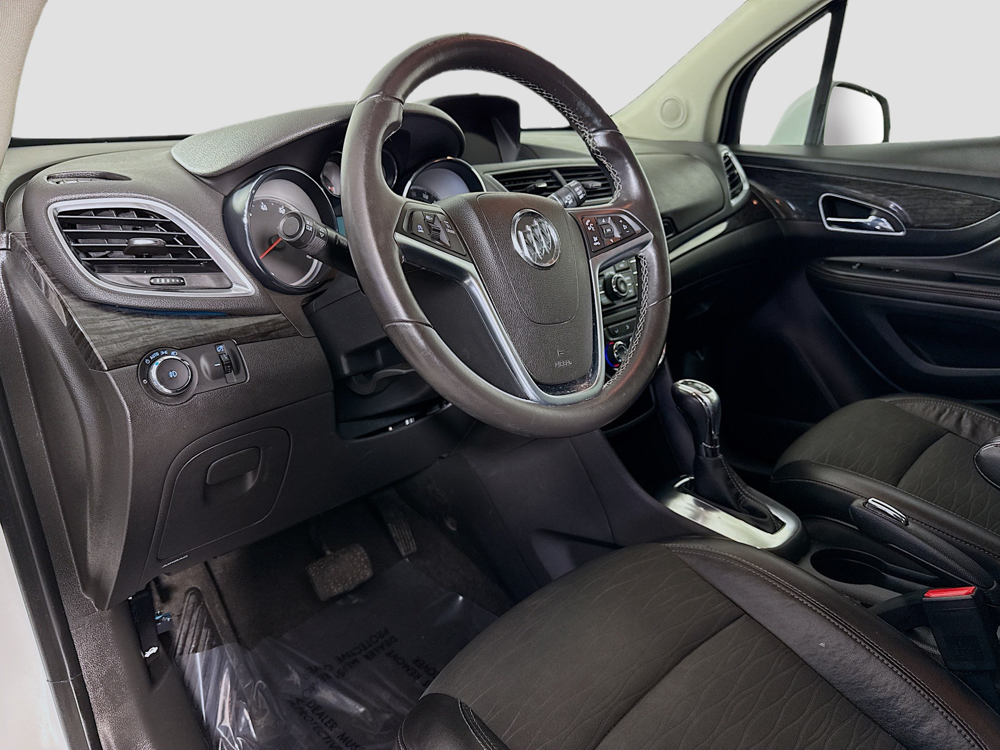 Used 2016 Buick Encore Convenience AWD/4WD image 23