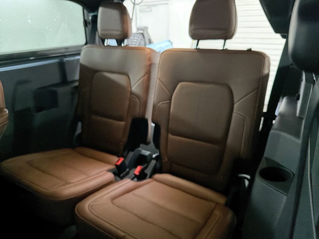 Used 2024 Ford Bronco Heritage Edition AWD/4WD image 23