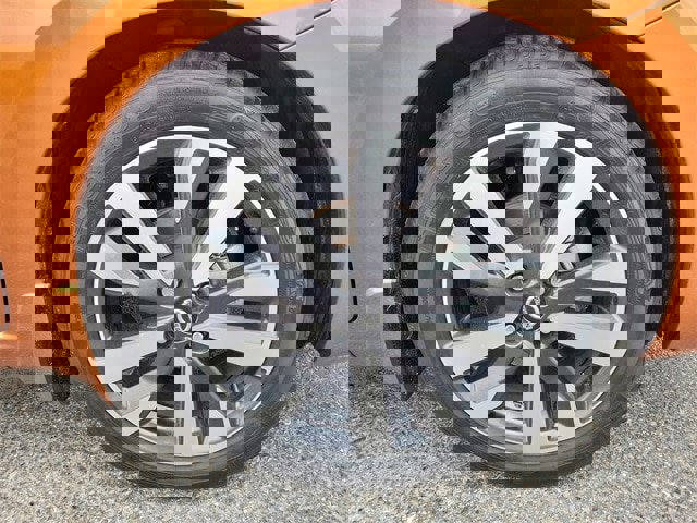 Certified 2021 Nissan Versa SR w/ Electronics Package image 16