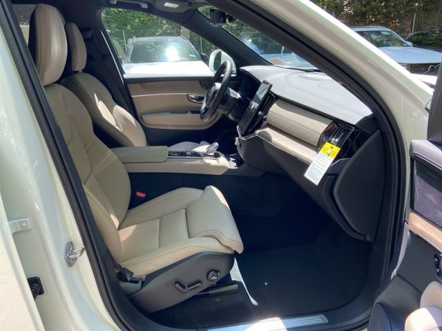 New 2026 Volvo XC90 B6 Ultra w/ Protection Package Premier AWD/4WD image 18