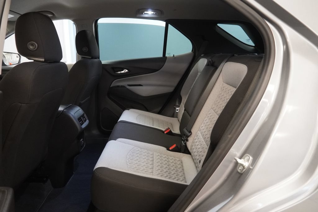 Used 2024 Chevrolet Equinox LS FWD image 27