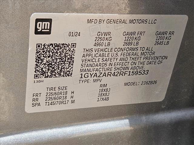 Used 2024 Cadillac XT4 Luxury w/ Cold Weather Package FWD image 24