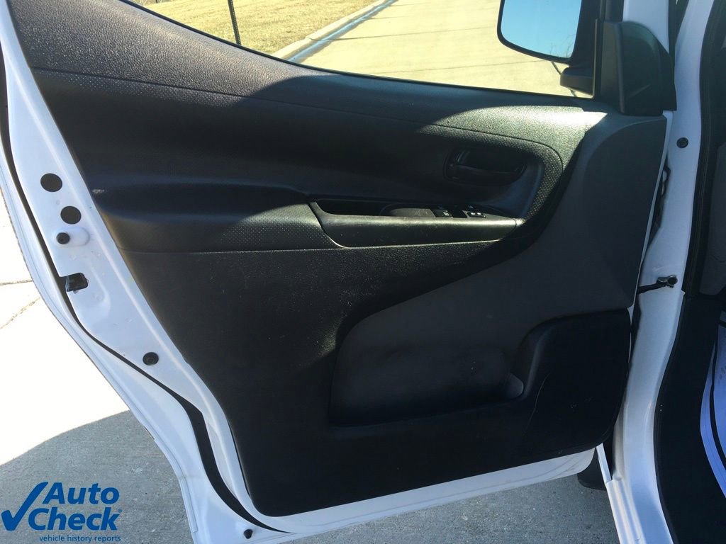 Used 2021 Nissan NV200 S image 19