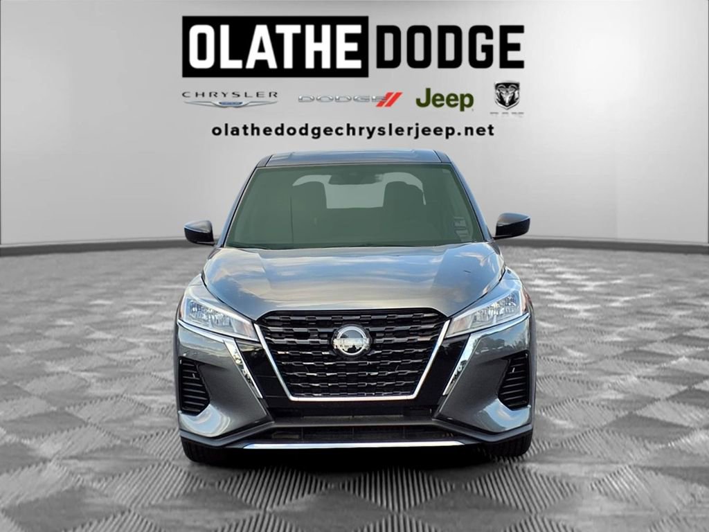 Used 2025 Nissan Kicks Play S FWD image 30