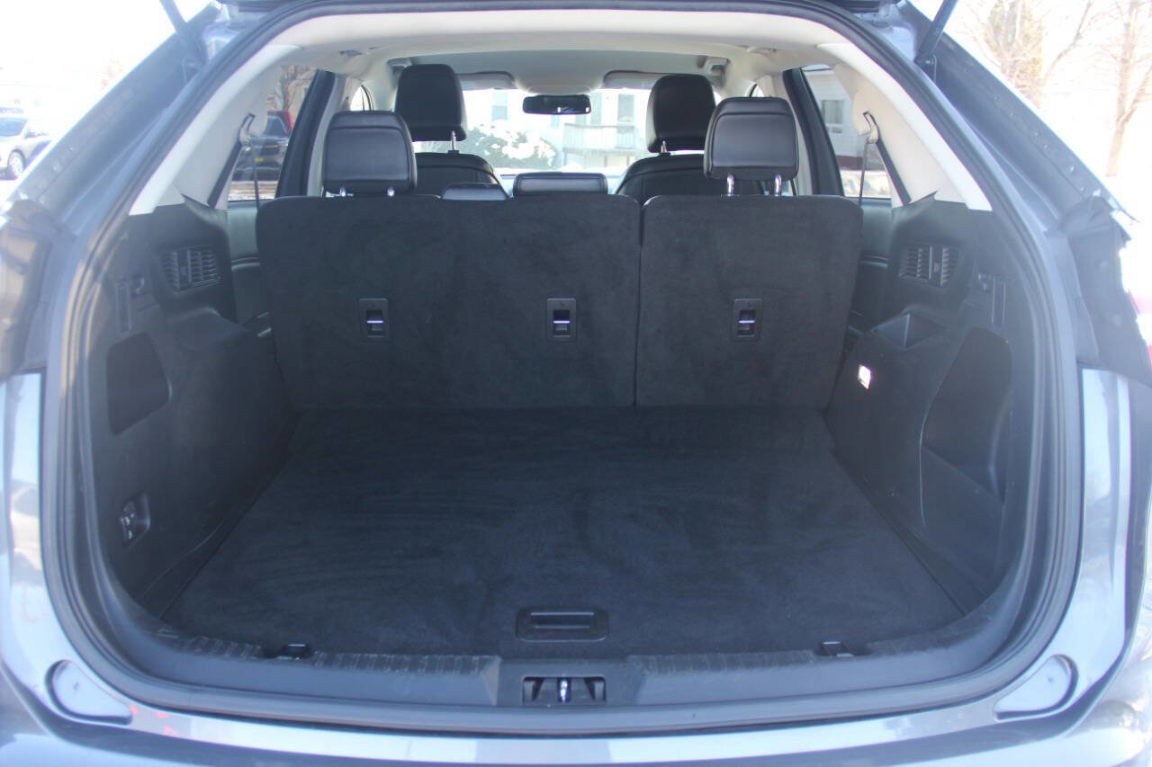 Used 2023 Ford Edge SEL image 10