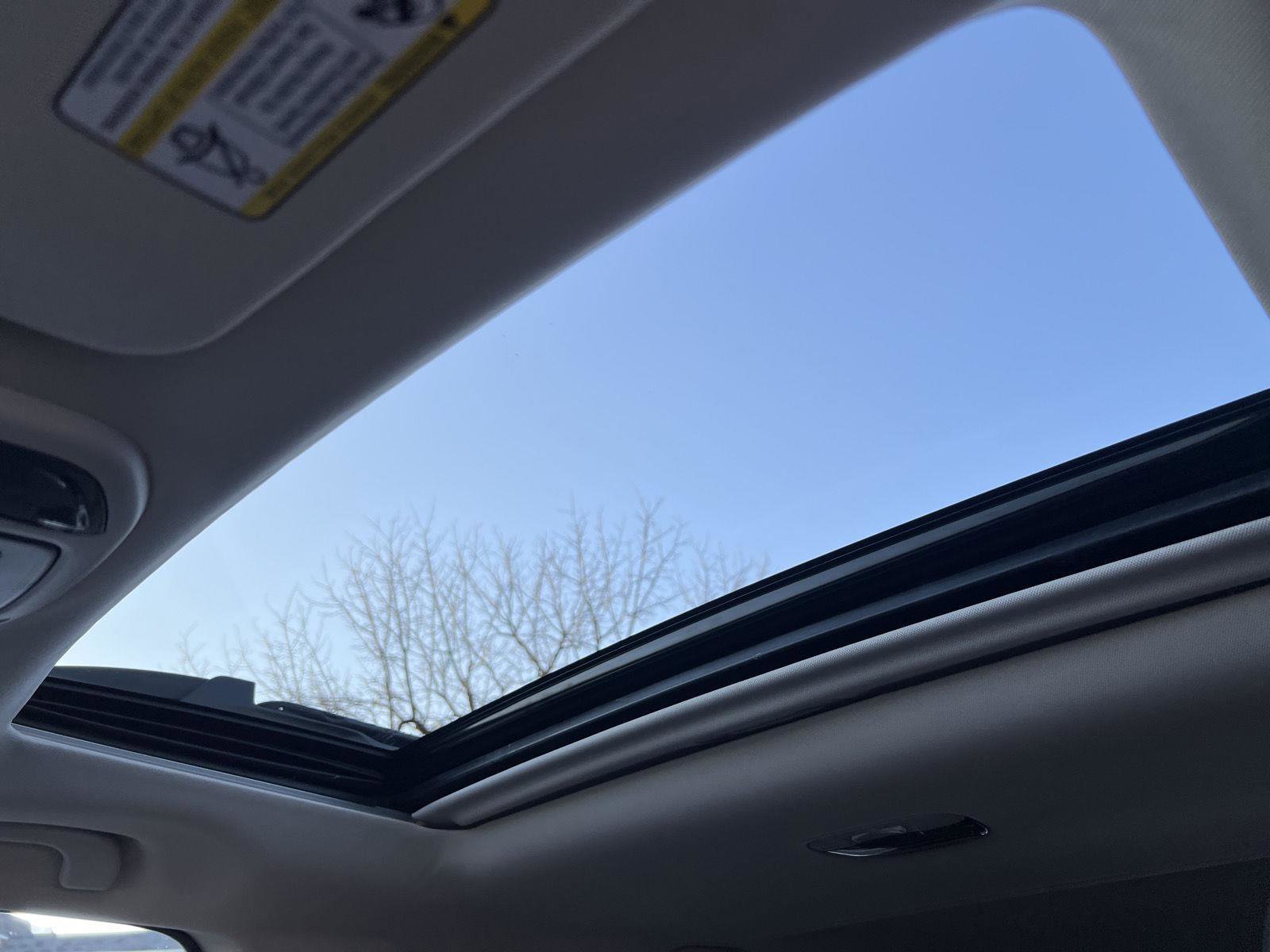 Used 2022 Subaru Outback Premium image 33