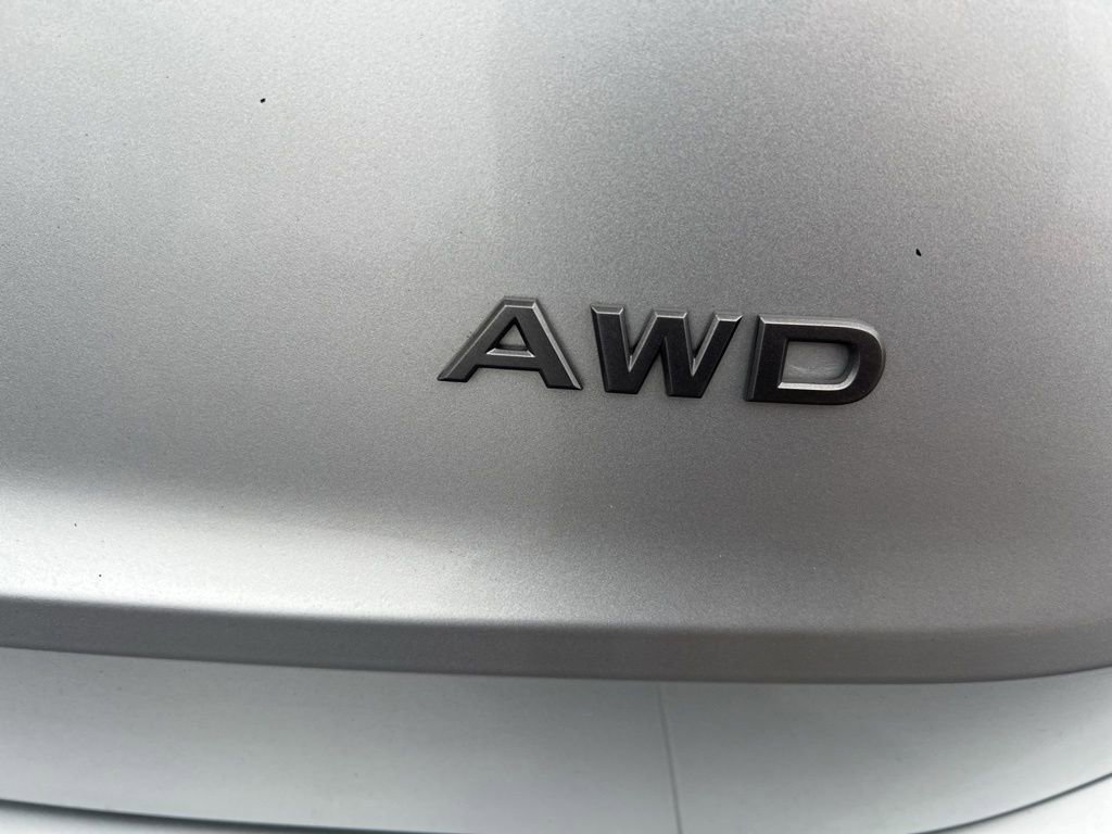 Certified 2024 Nissan Rogue S image 31