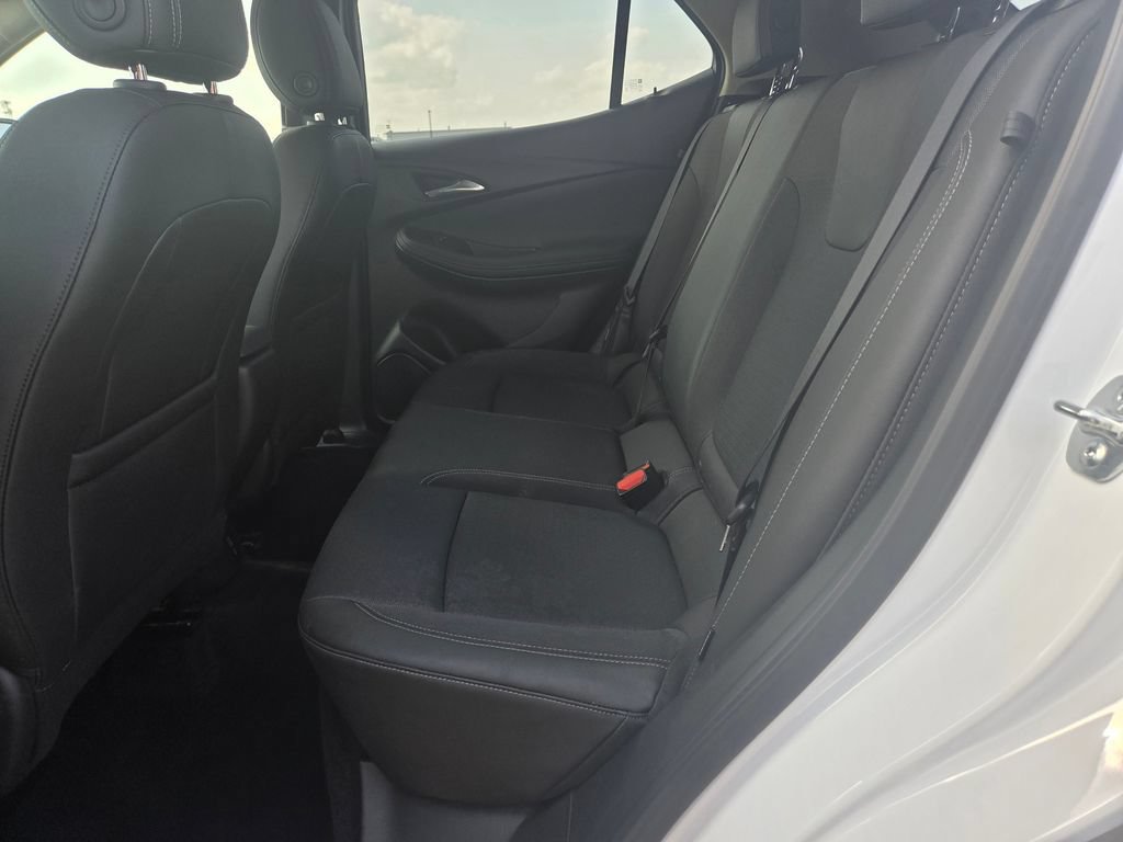 Used 2025 Buick Encore GX Preferred AWD/4WD image 46