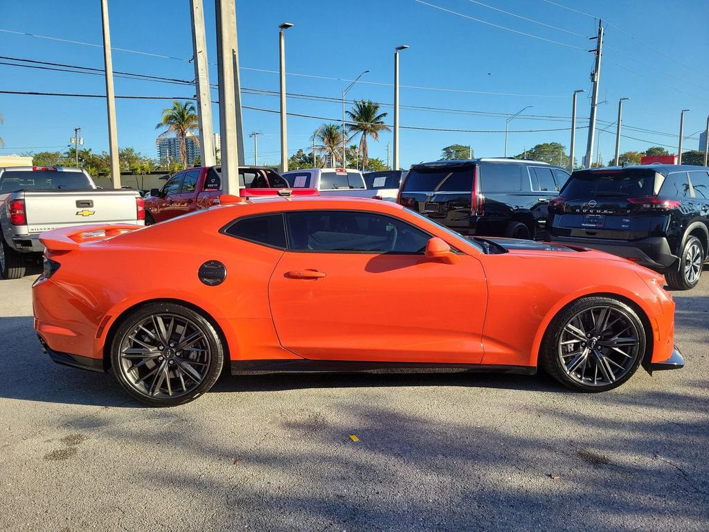 Used 2021 Chevrolet Camaro ZL1 w/ LPO, ZL1 Protection Package image 10