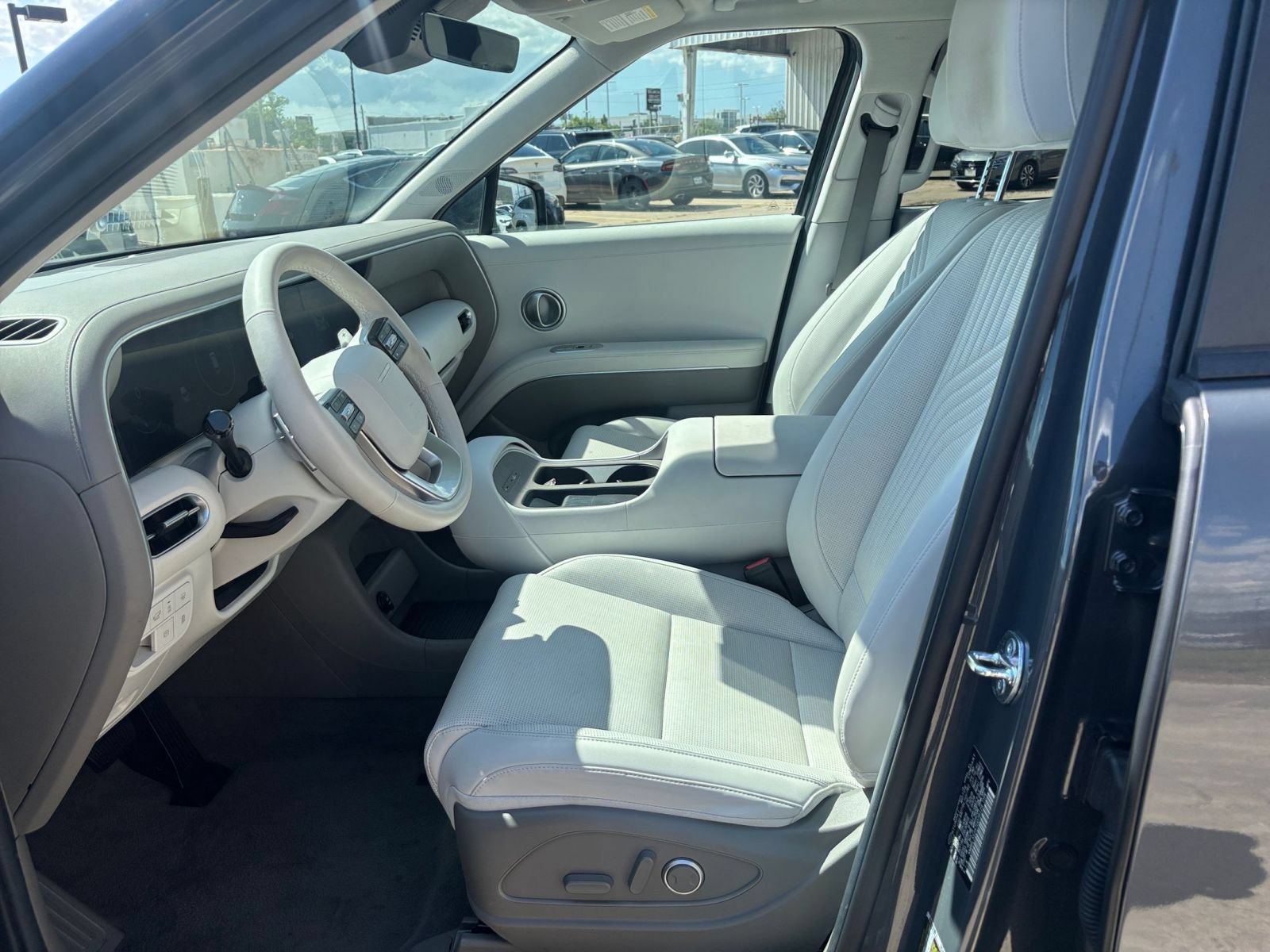 Used 2026 Hyundai Palisade SEL FWD image 29