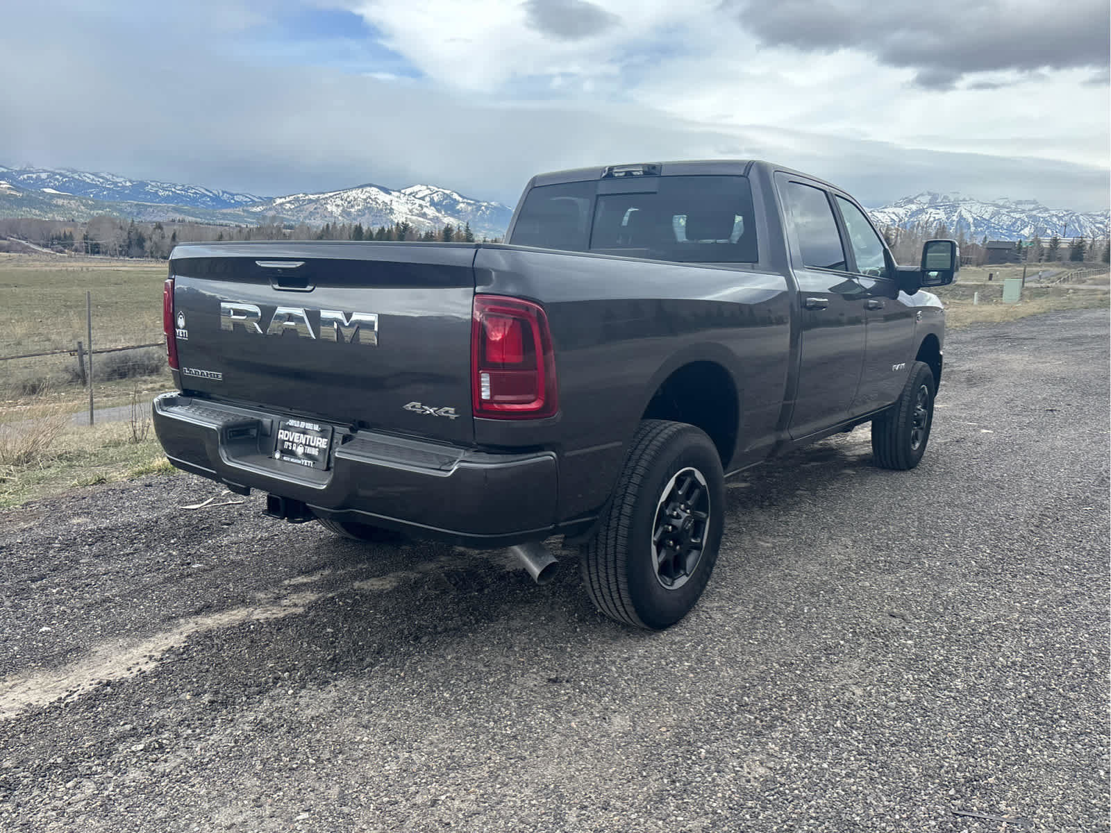 New 2025 RAM 3500 Laramie image 38