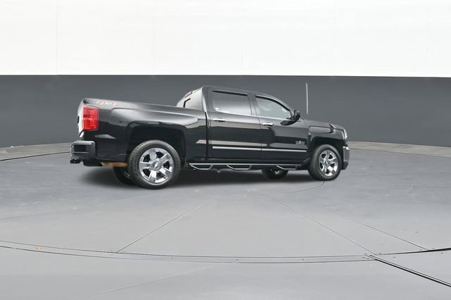 Used 2018 Chevrolet Silverado 1500 LTZ w/ Texas Edition image 46