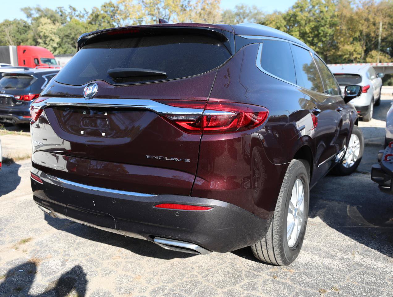 Used 2018 Buick Enclave Essence FWD image 6