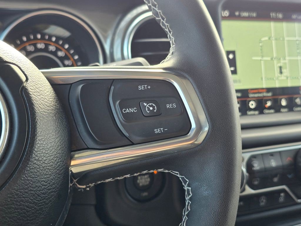 Used 2023 Jeep Wrangler Unlimited Sahara w/ Cold Weather Group AWD/4WD image 33