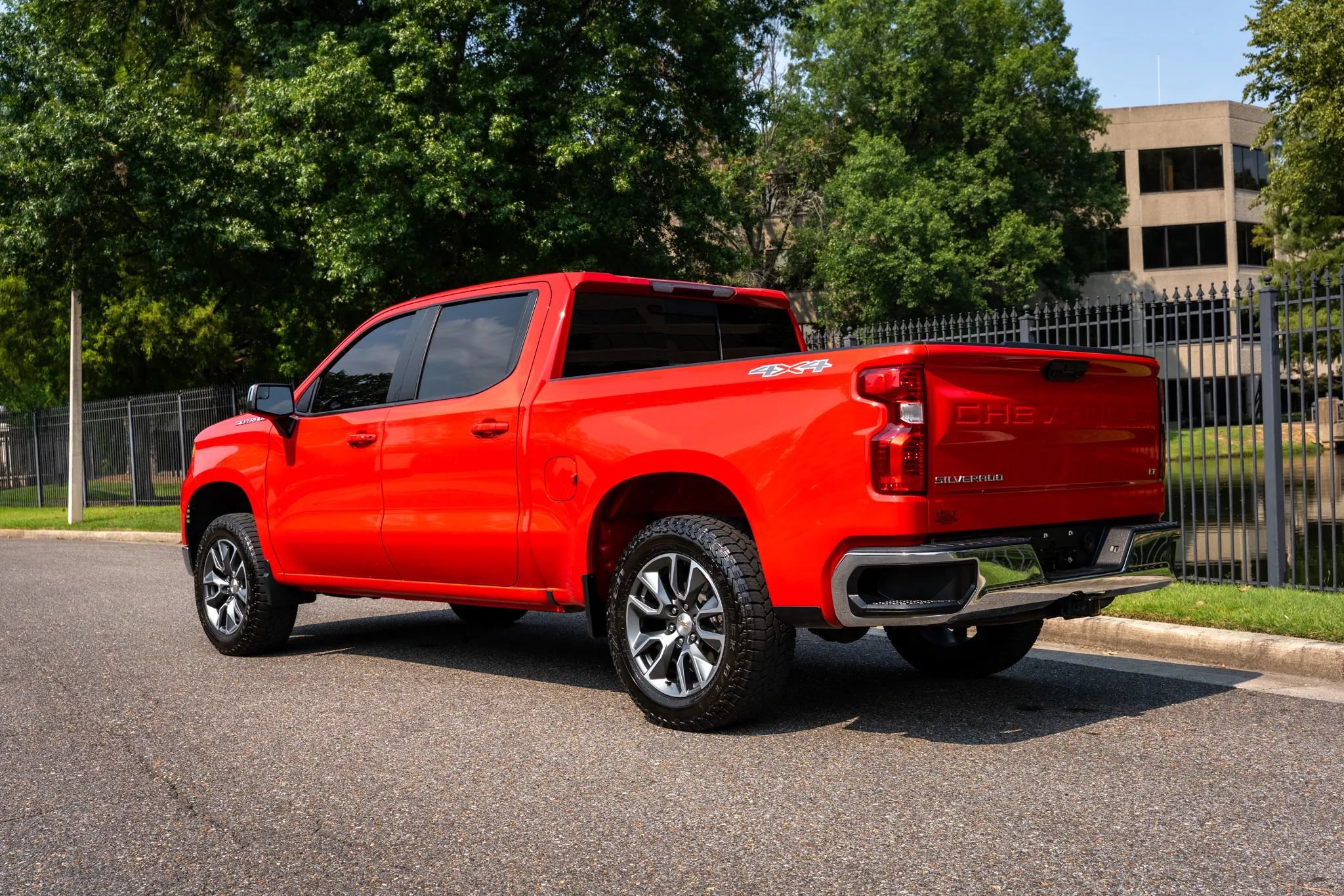 Used 2024 Chevrolet Silverado 1500 LT w/ All Star Edition Plus AWD/4WD image 8