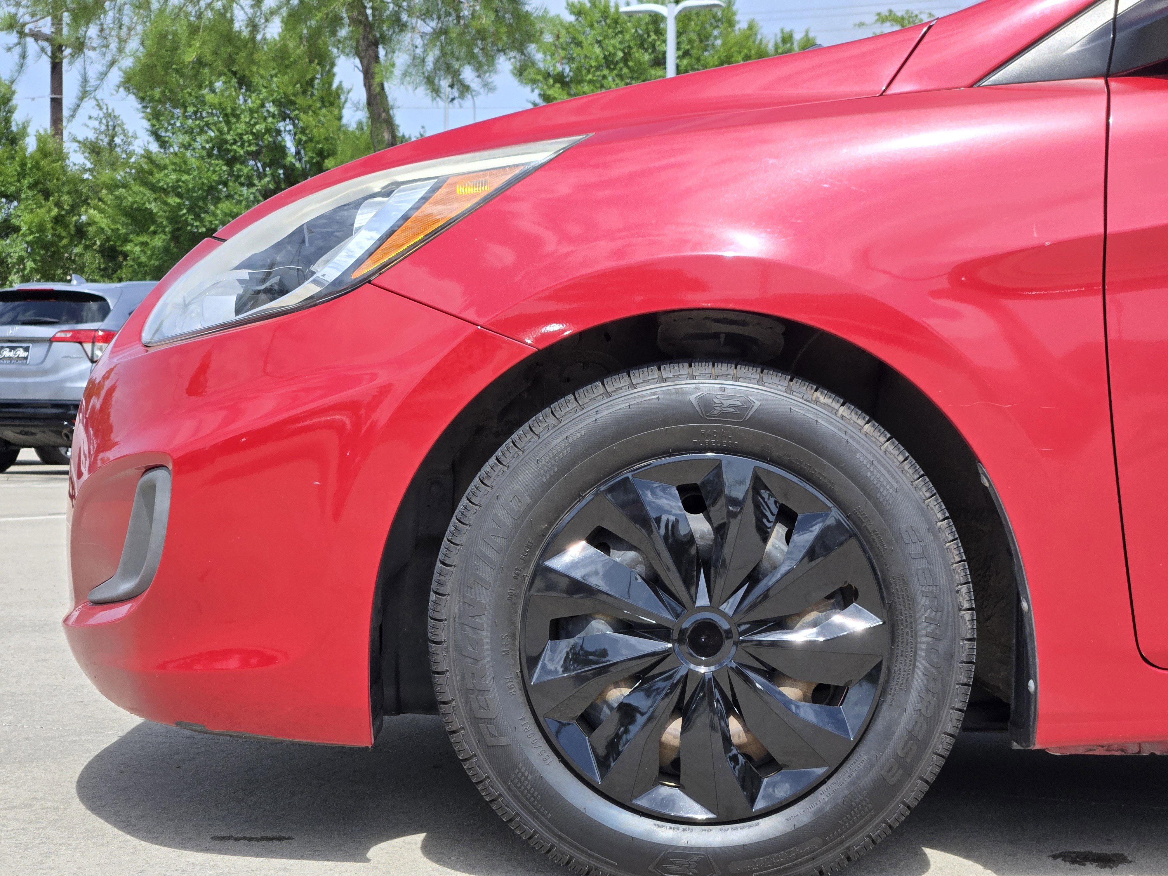 Used 2016 Hyundai Accent SE FWD image 5