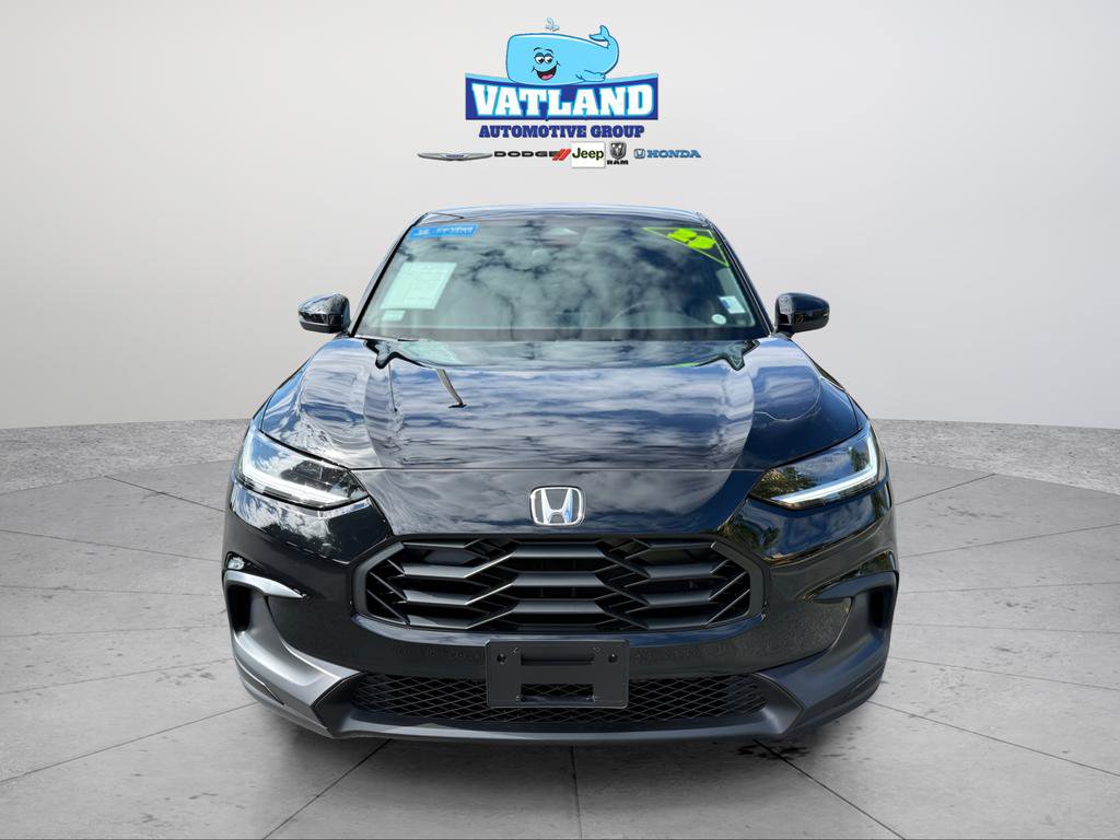 Certified 2025 Honda HR-V Sport image 8