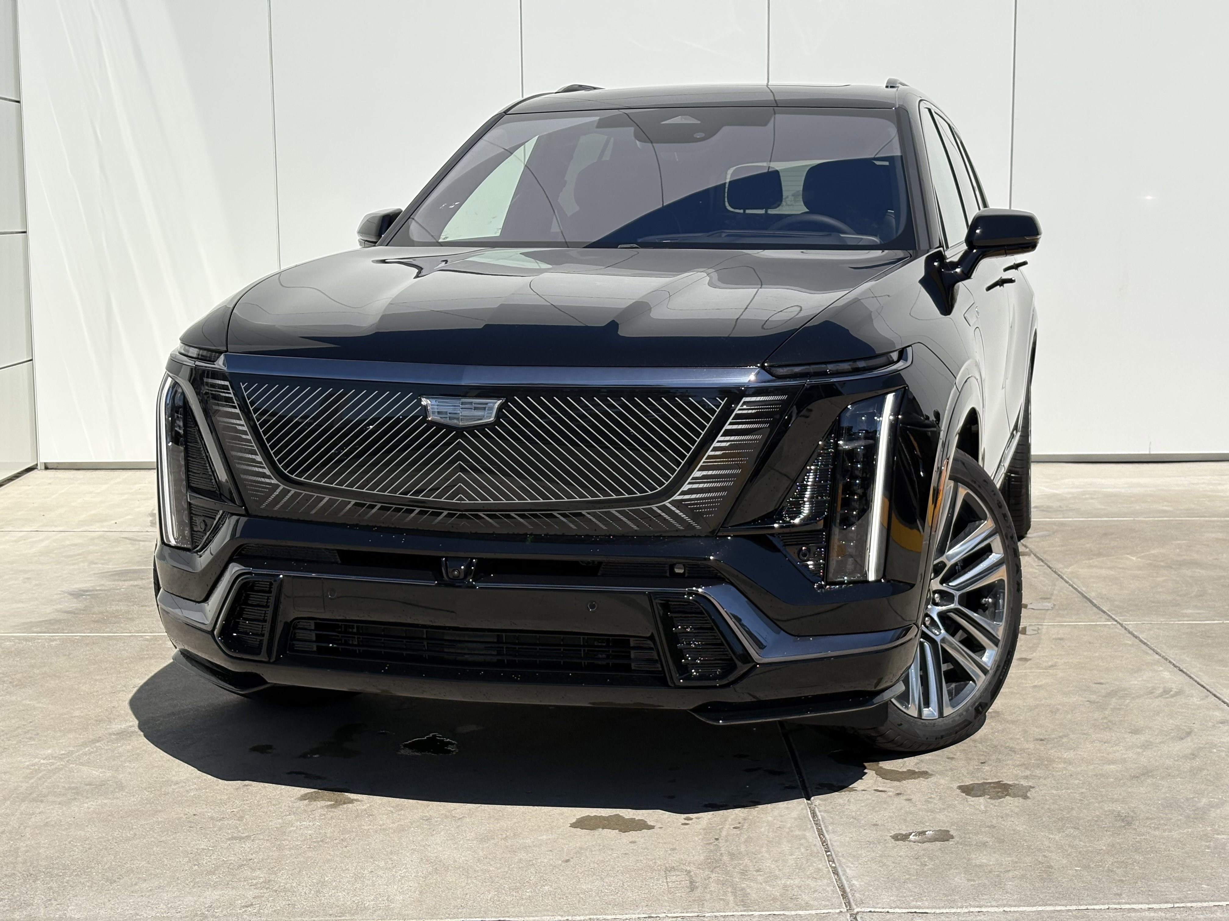 New 2026 Cadillac Vistiq Platinum image 1