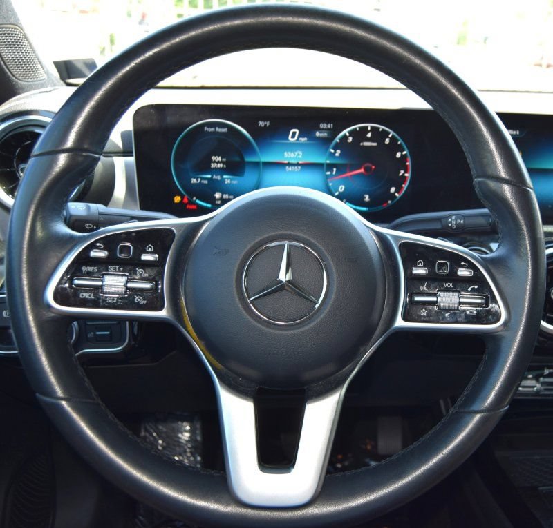 Used 2020 Mercedes-Benz CLA 250 image 22