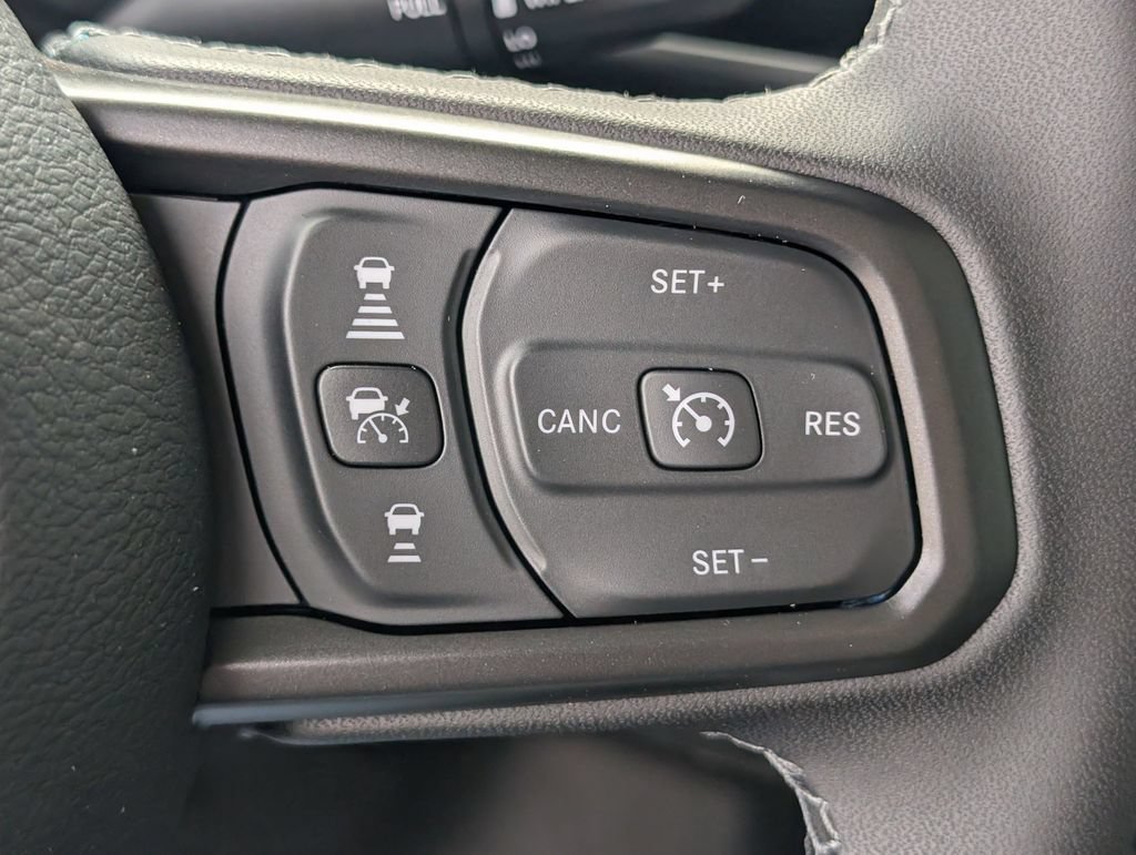 New 2026 Jeep Gladiator Sport AWD/4WD image 15