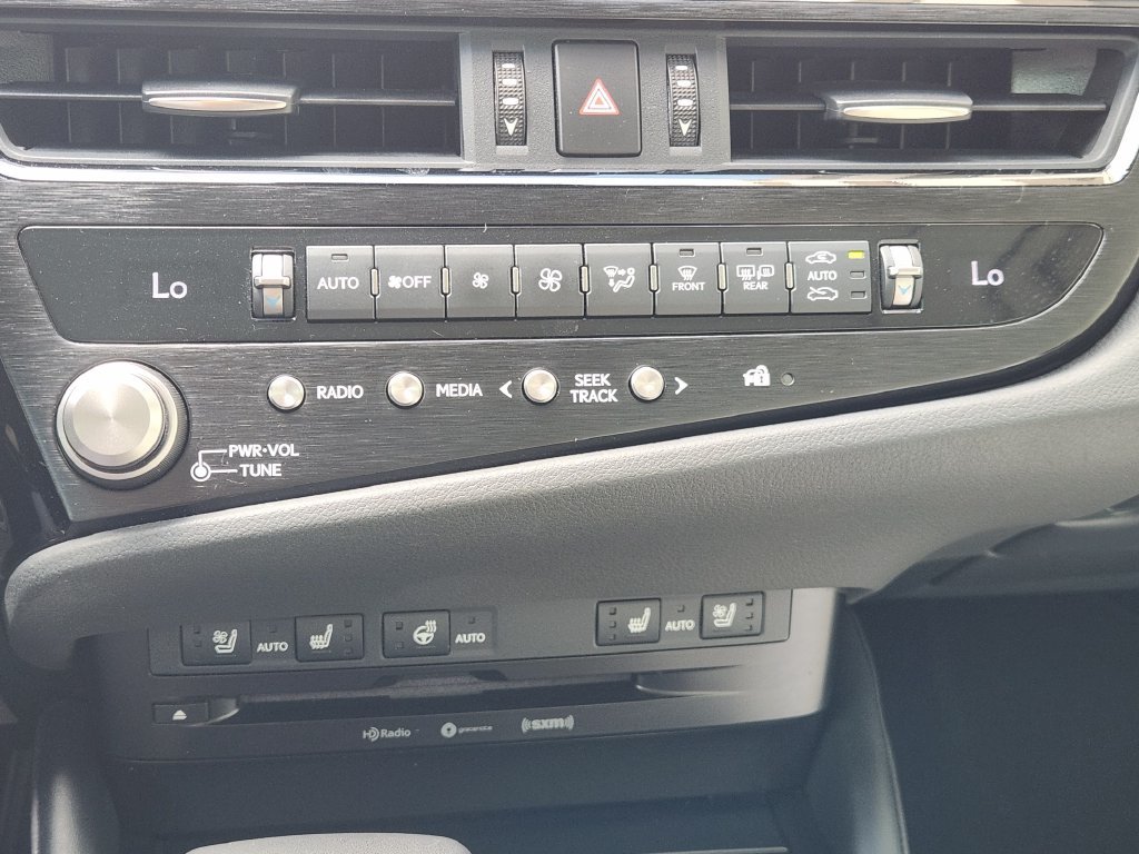 Certified 2022 Lexus ES 350 w/ Premium Package FWD image 18