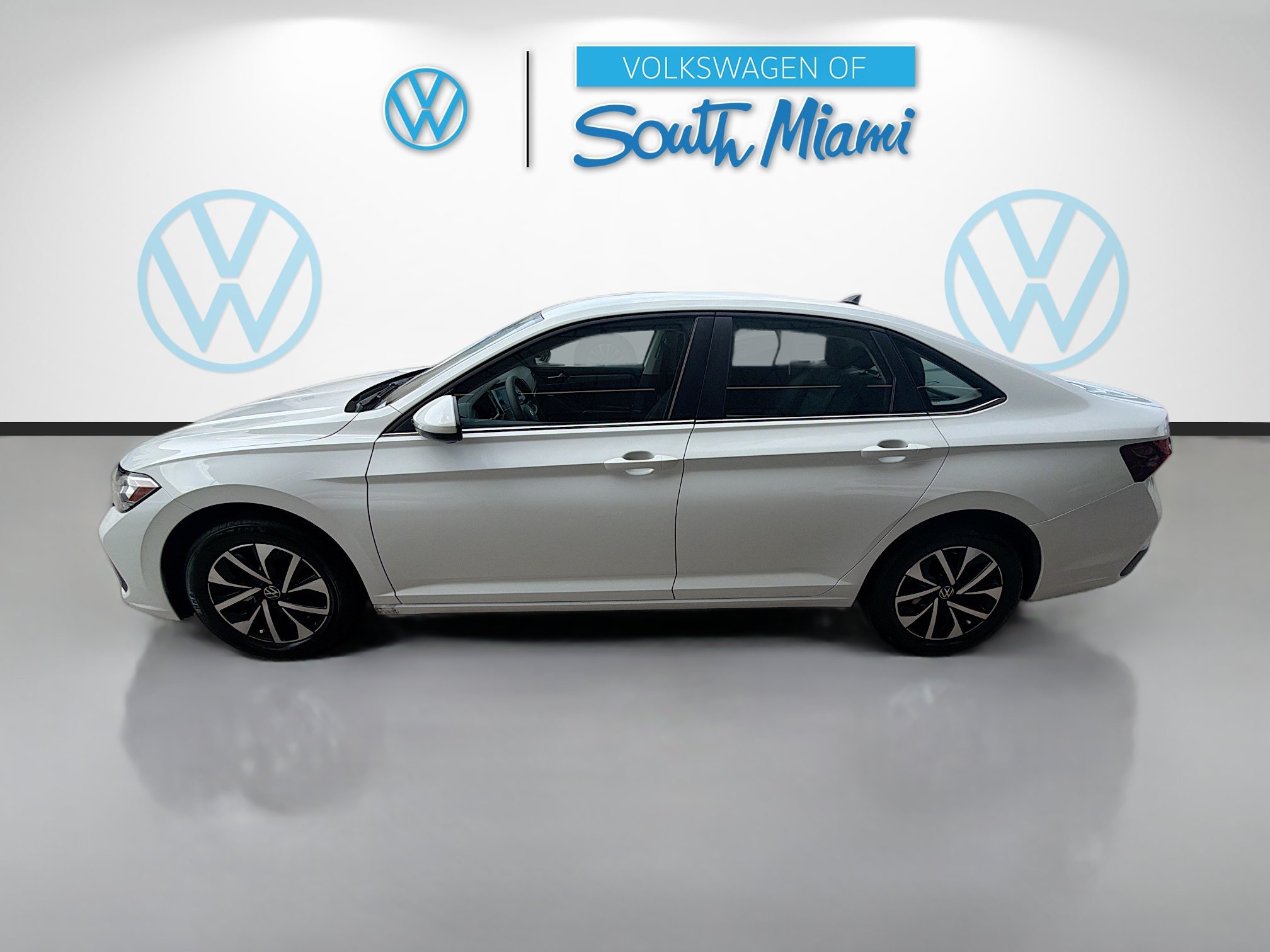 Used 2022 Volkswagen Jetta S FWD image 4