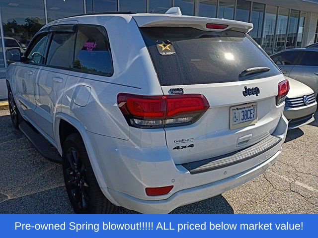 Used 2019 Jeep Grand Cherokee Altitude AWD/4WD image 10