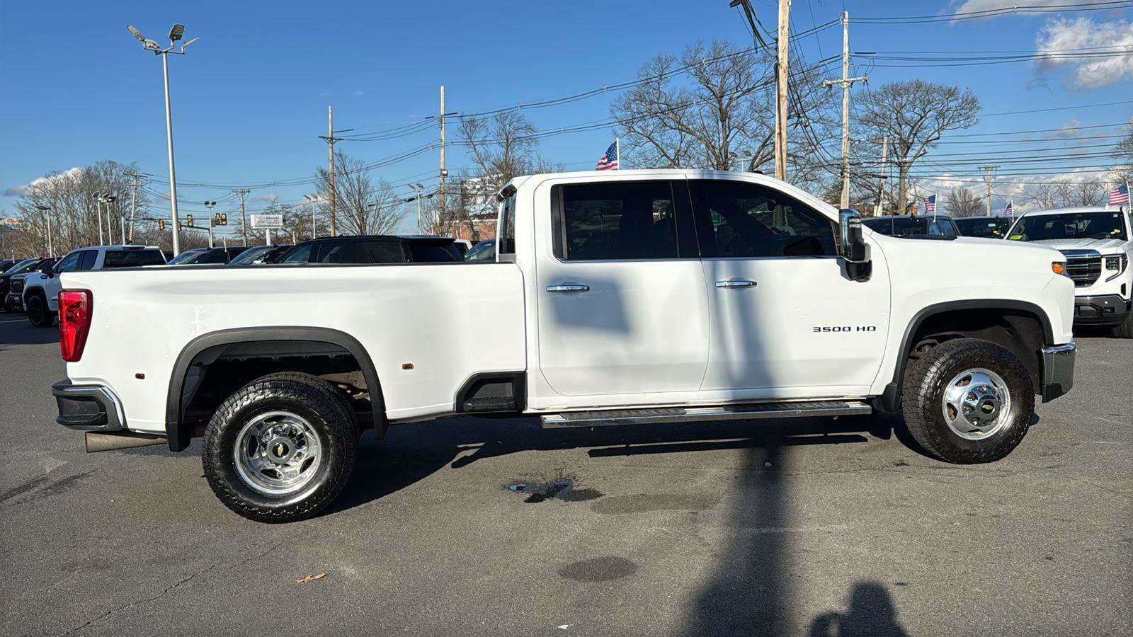 Certified 2022 Chevrolet Silverado 3500 LTZ w/ LTZ Plus Package image 10