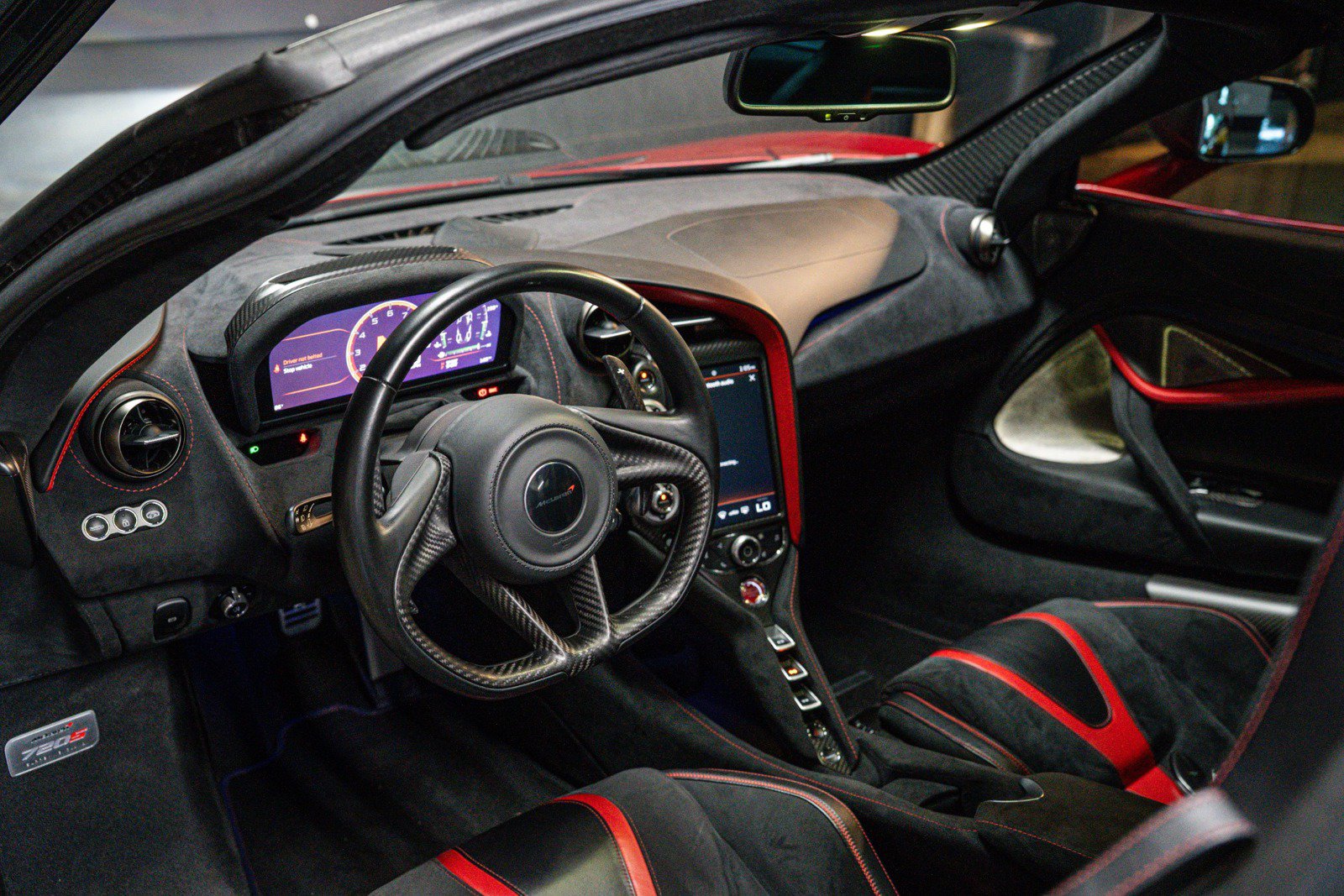 Used 2018 McLaren 720S RWD image 7