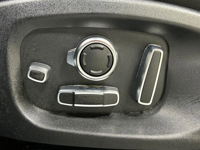 Used 2020 Jaguar F-PACE Checkered Flag image 21