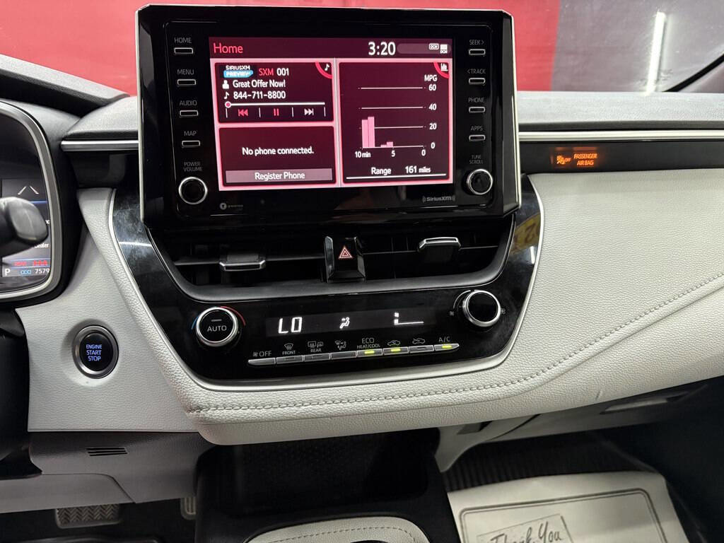 Used 2021 Toyota Corolla SE image 17