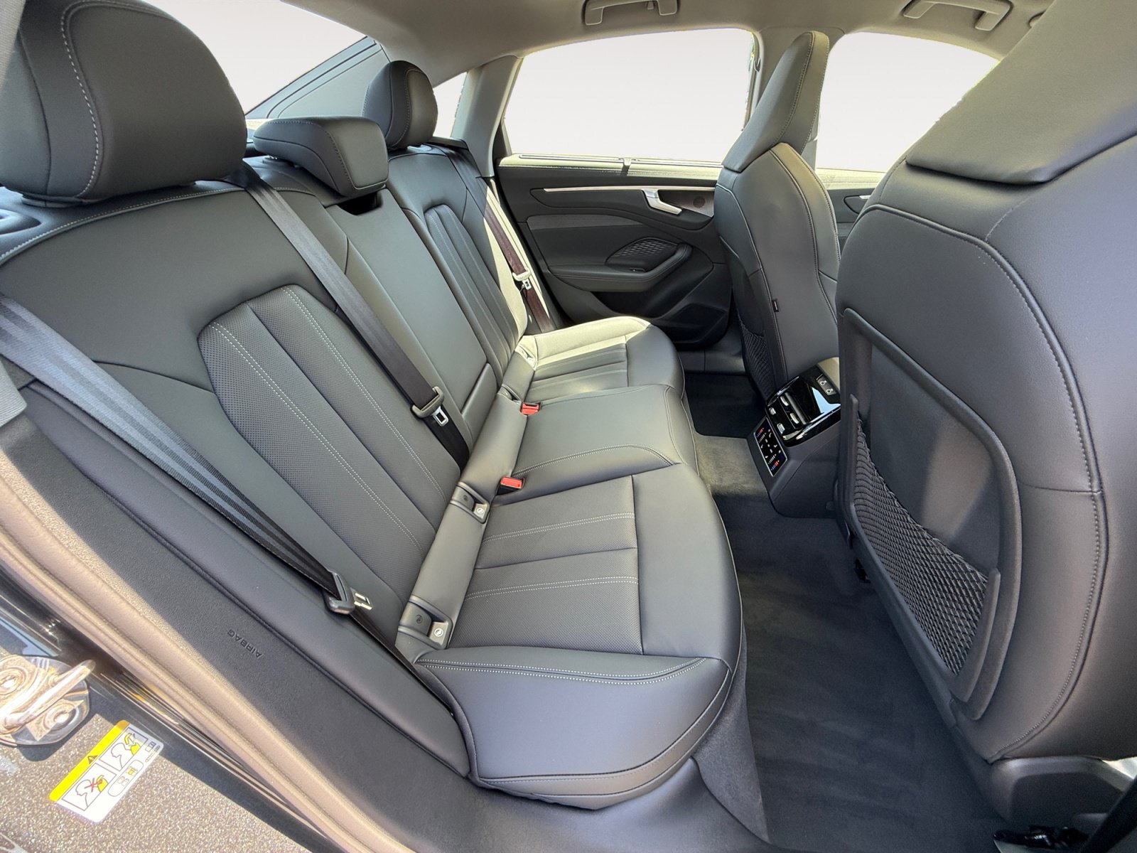 New 2026 Audi A6 Premium Plus AWD/4WD image 18