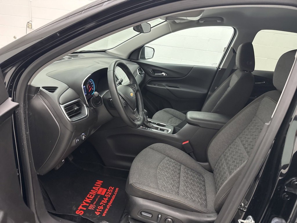 Used 2024 Chevrolet Equinox LT image 18