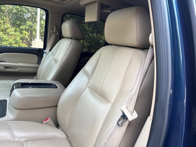 Used 2007 GMC Yukon XL Denali AWD/4WD image 26