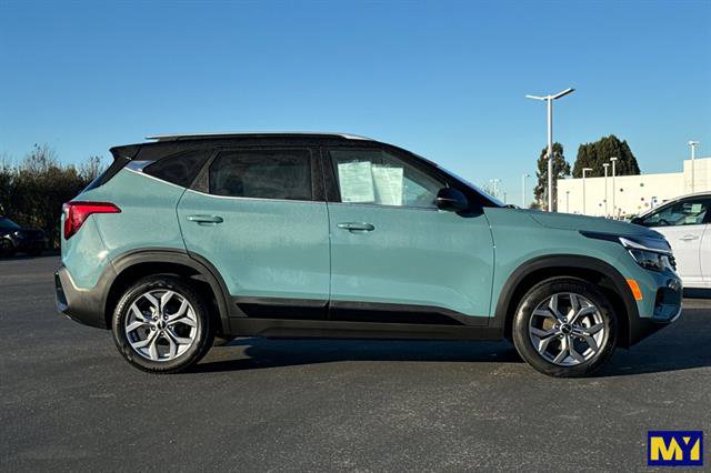 Used 2024 Kia Seltos S image 3