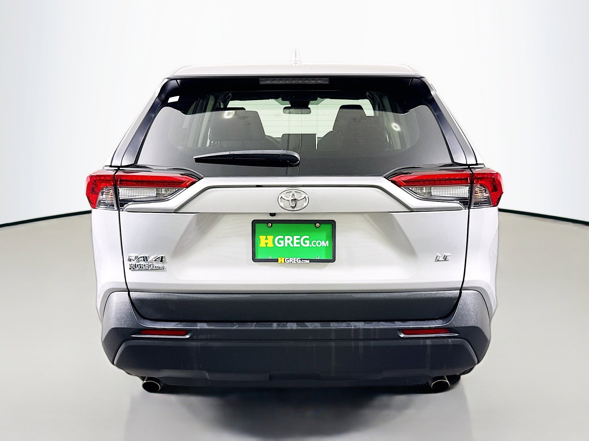 Used 2024 Toyota RAV4 LE image 7