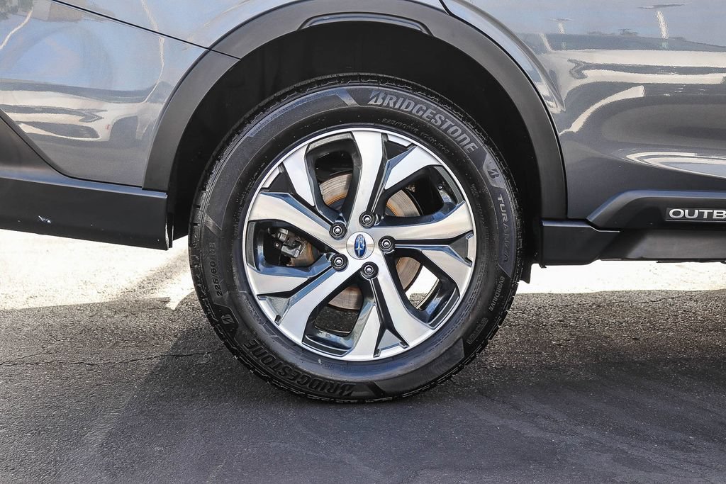 Certified 2022 Subaru Outback Touring XT AWD/4WD image 14